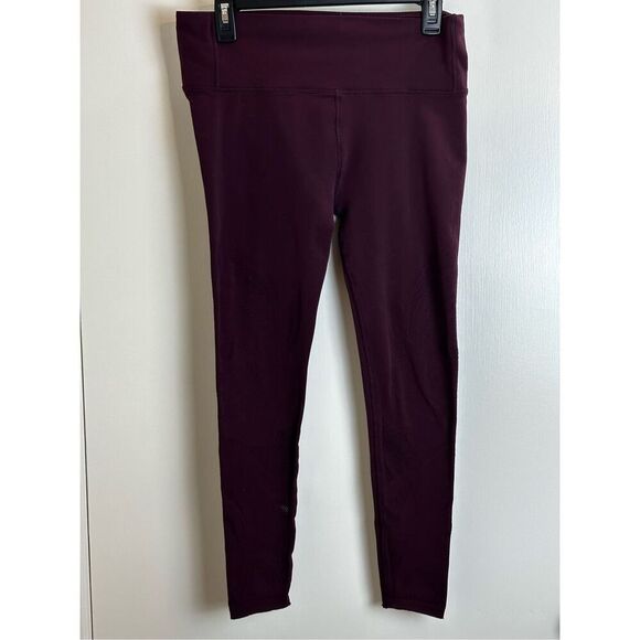 Lululemon size 12 burgundy Reveal tights/ leggings *FLAW* - Picture 4 of 9